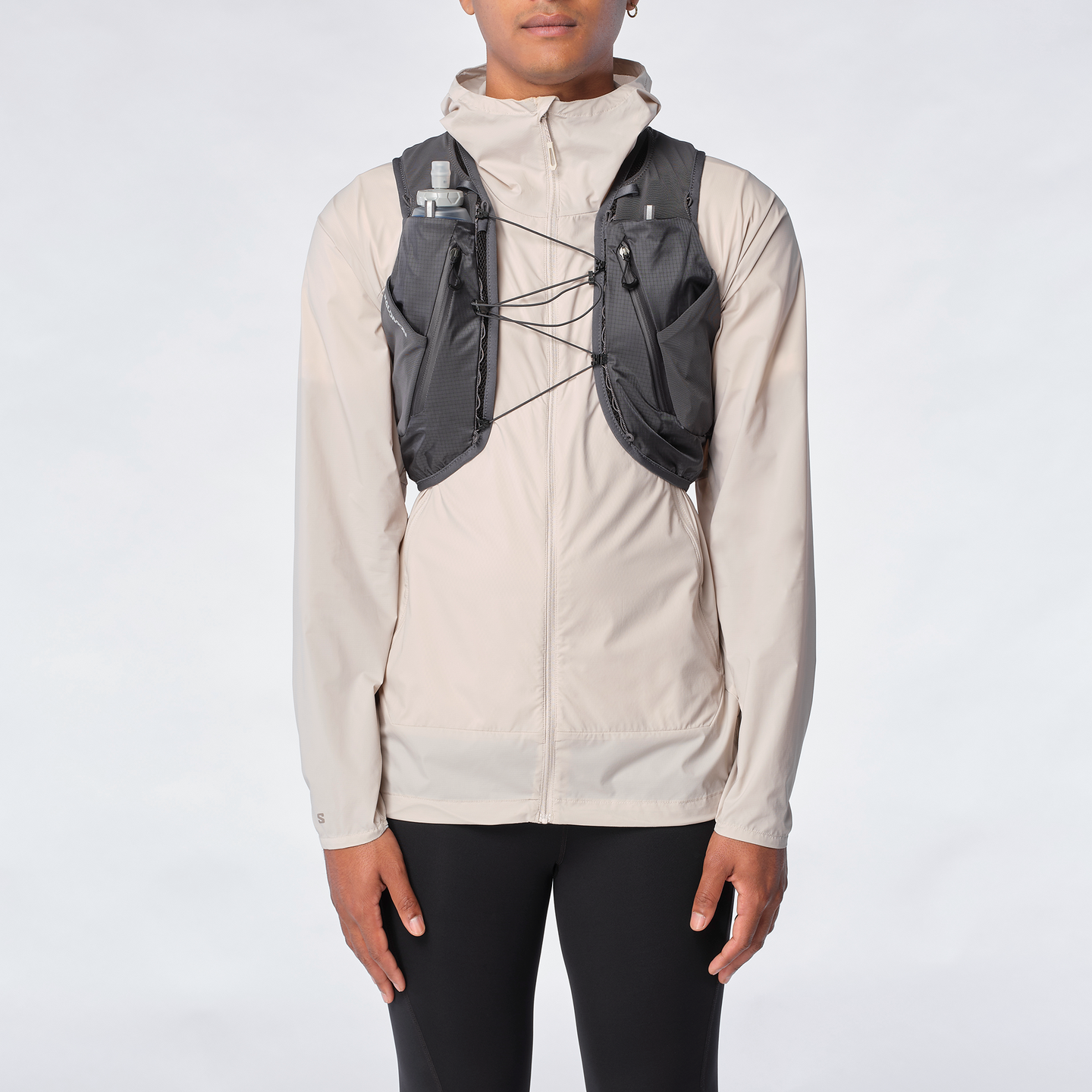 Беговой рюкзак Salomon ADV Skin Cross Season 15, цвет: Эбеновый — фото 1