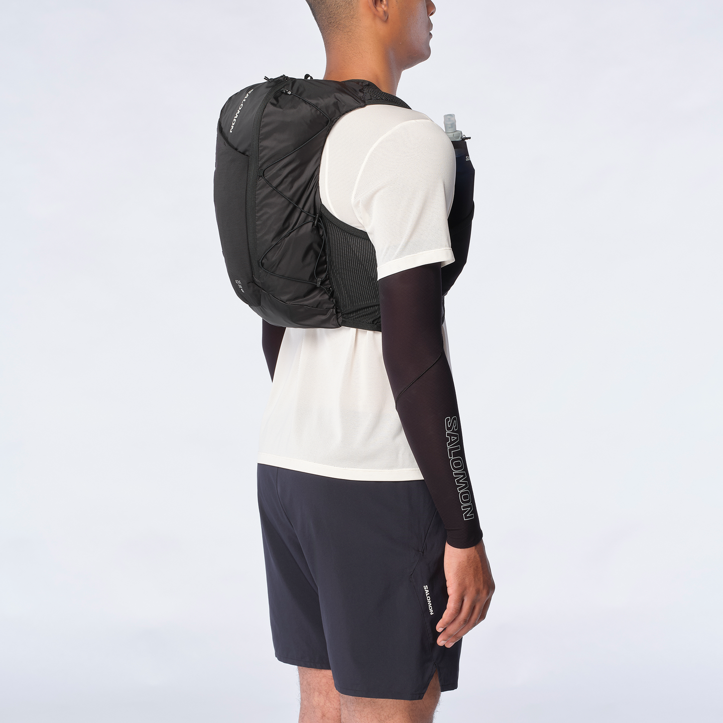 Женский беговой рюкзак Salomon Active Skin 12, цвет: Чёрный / Металлический — фото 2