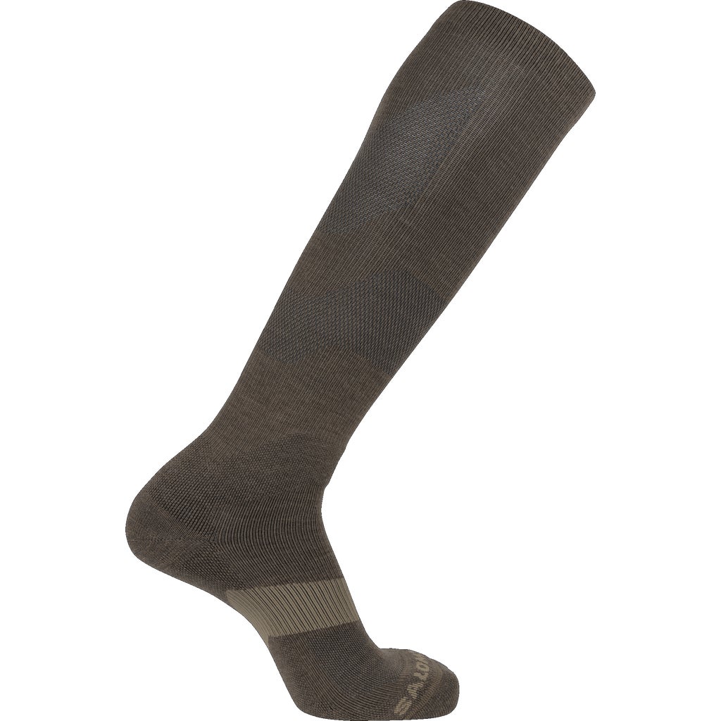 Quest Forces Knee by Salomon