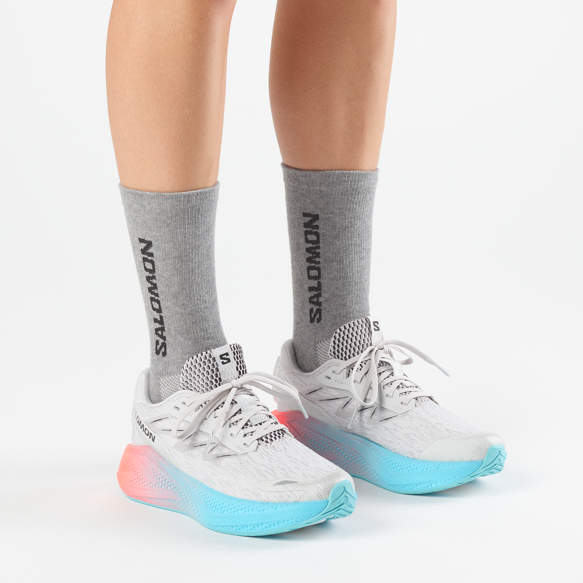 Женские кроссовки Salomon AERO GLIDE 4 GRADIENT — фото 4