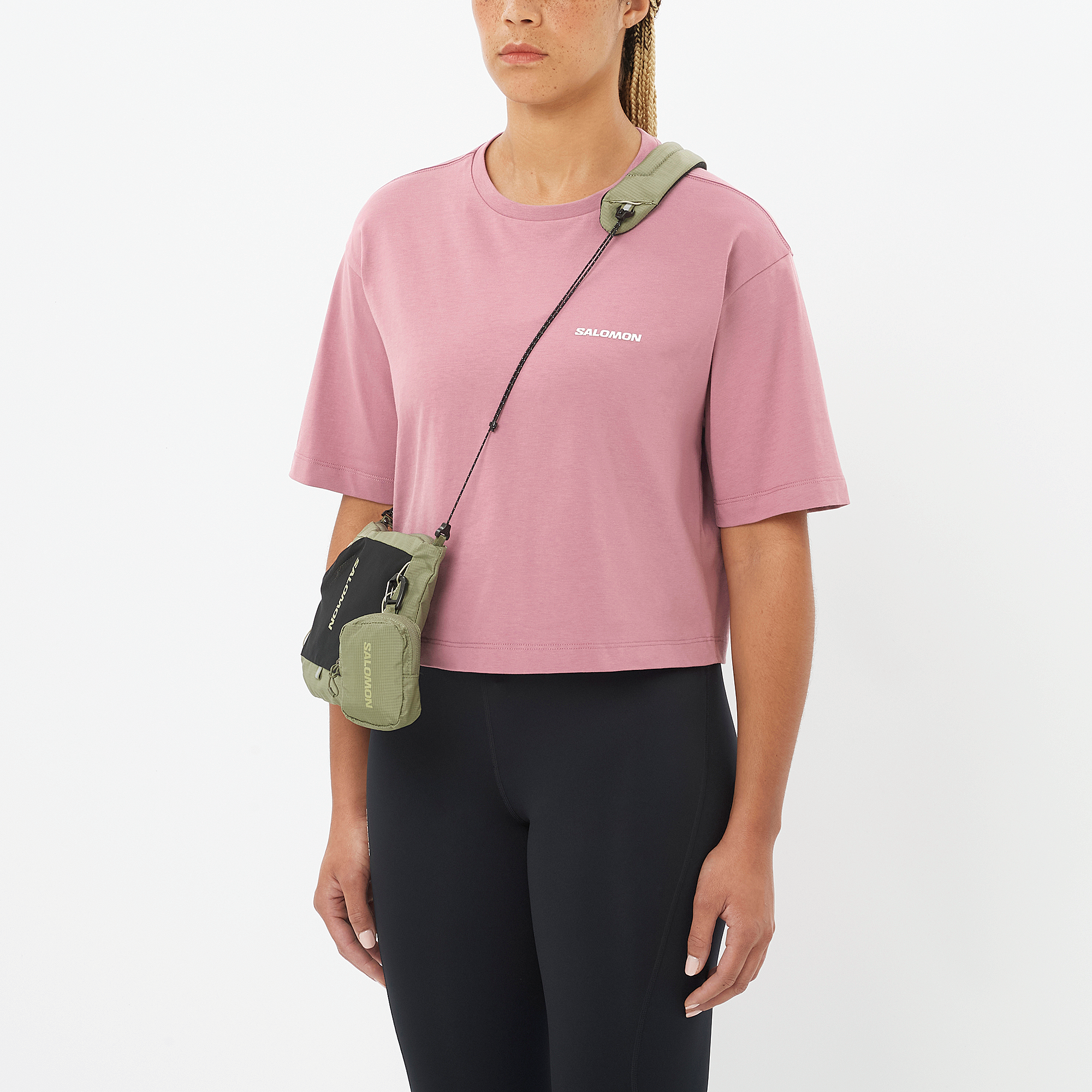 Główny obraz produktu SHORT TEE - Koszulka z krótkim rękawem dla kobiet