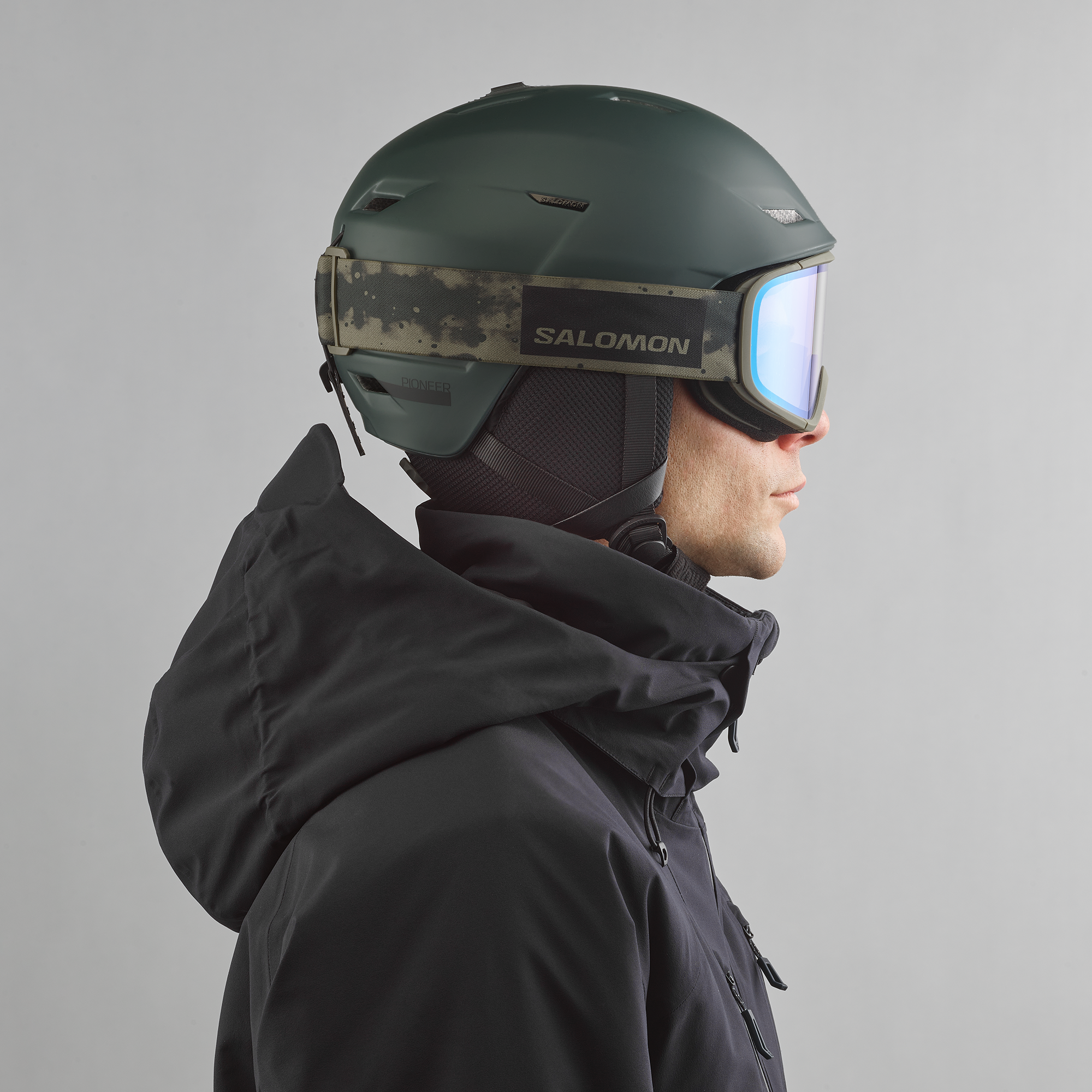 SALOMON　HELMET PIONEER LT Salomon Pioneer LT PRO Helmets | Absolute-Snow