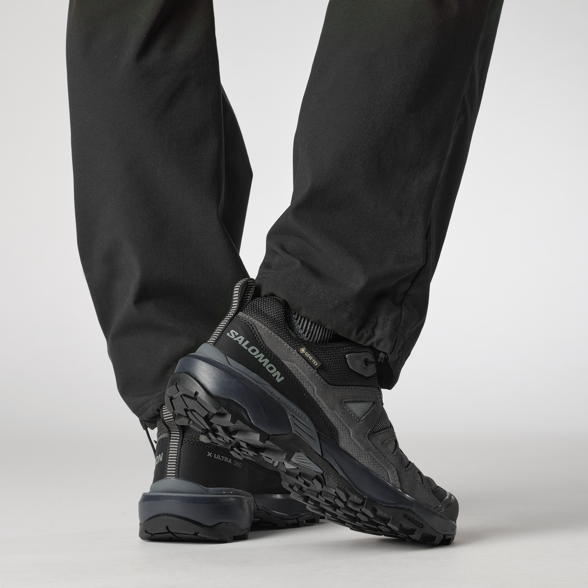 X ULTRA 360 LEATHER GORE-TEX Grey | Salomon