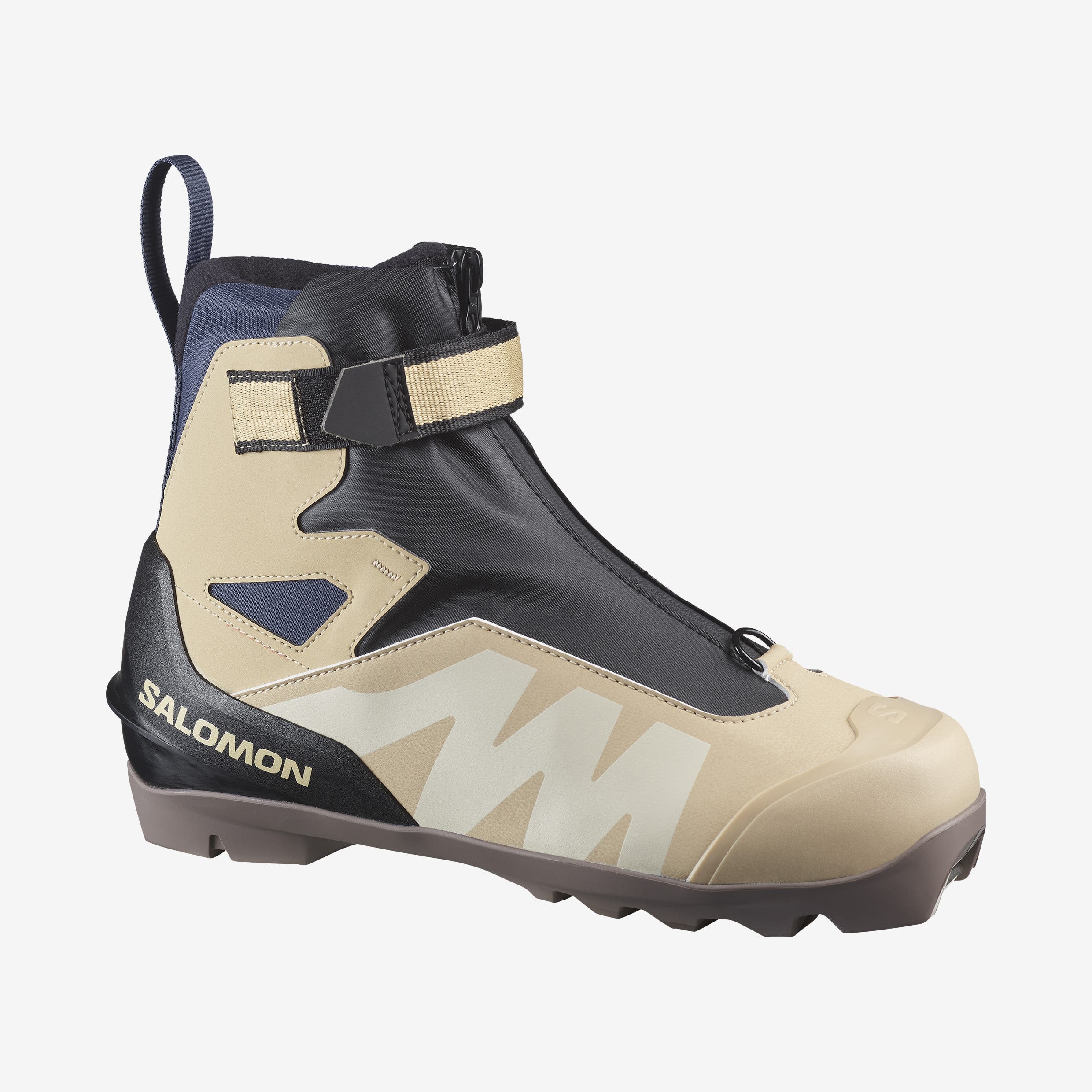 salomon backcountry cross country ski boots X ADV 6 The Nordic Skier being comfortable enough to spend long hours touring and walking around is of great importance Salomon Escape 68 Outback Skis