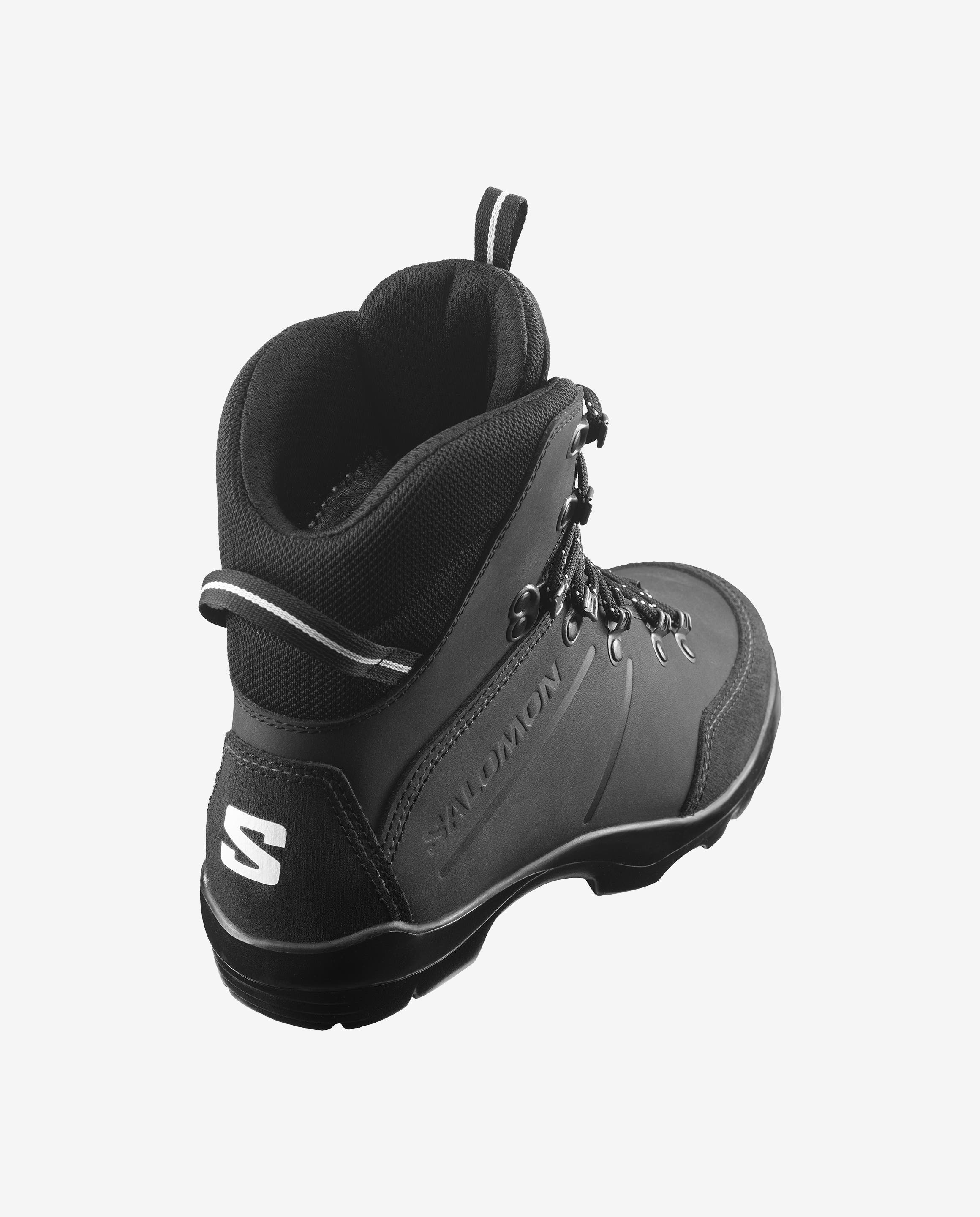 salomon escape outback cross-country ski boots Men's XC Abrasions from ski edges and the element are rebuffed due to the Escapes robust construction ESCAPE OUTBACK Nordic Boots -