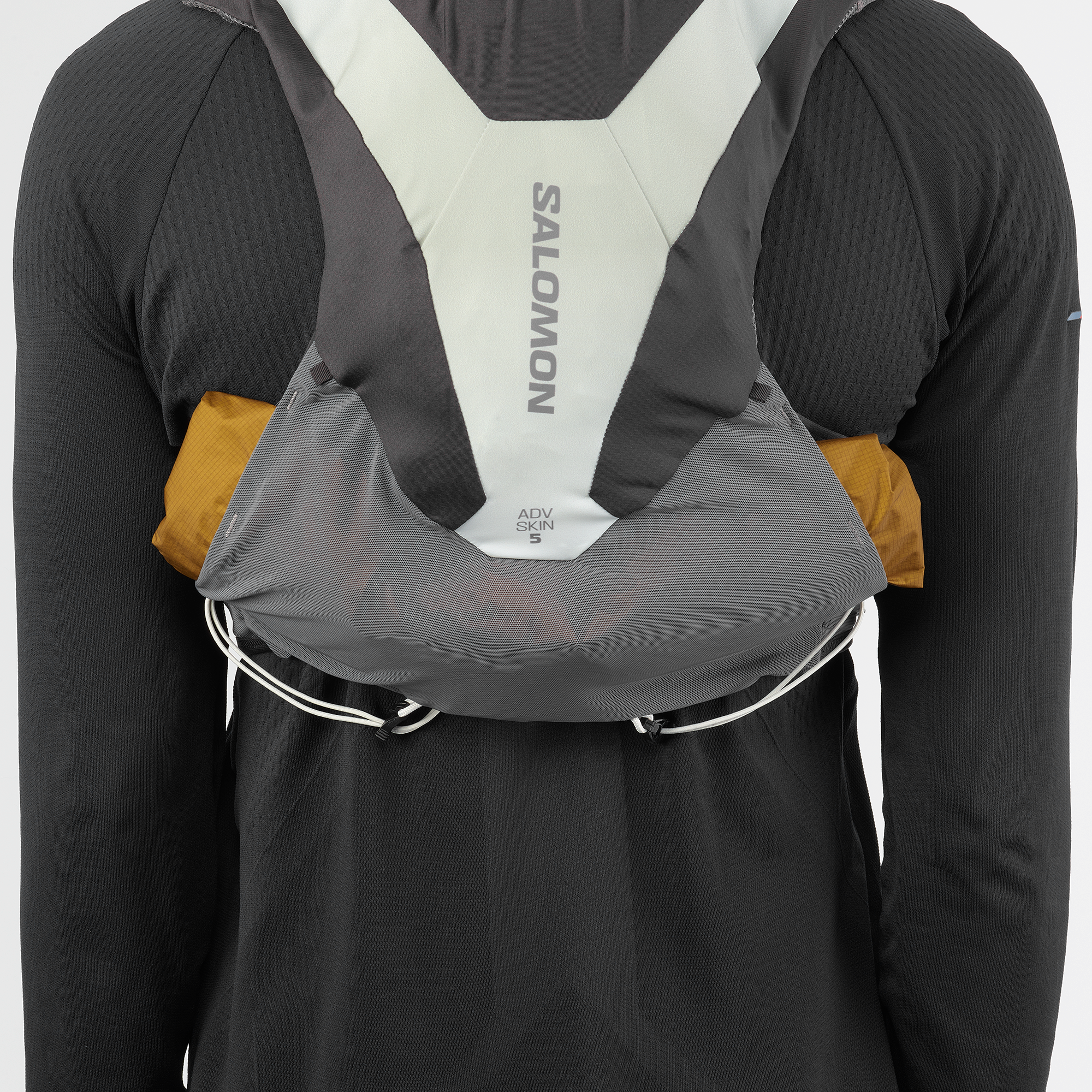 ADV SKIN 5 GRADIENT Black | Salomon