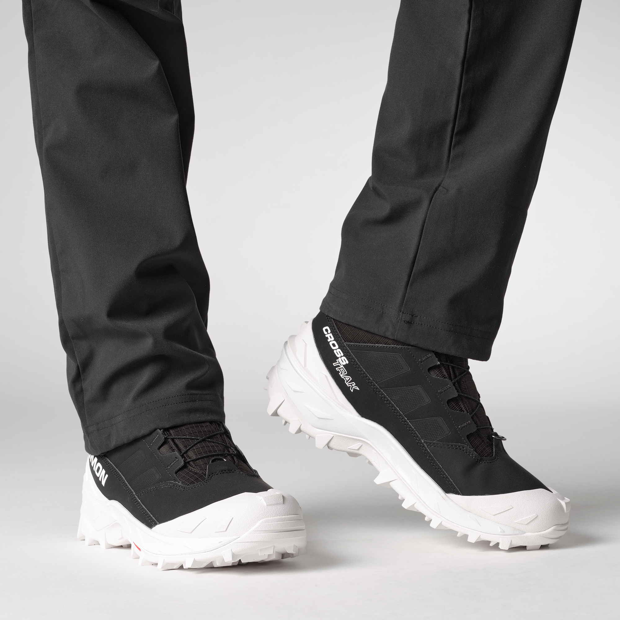 CROSSTRAK POWDER WATERPROOF Winter shoes - Men | Salomon