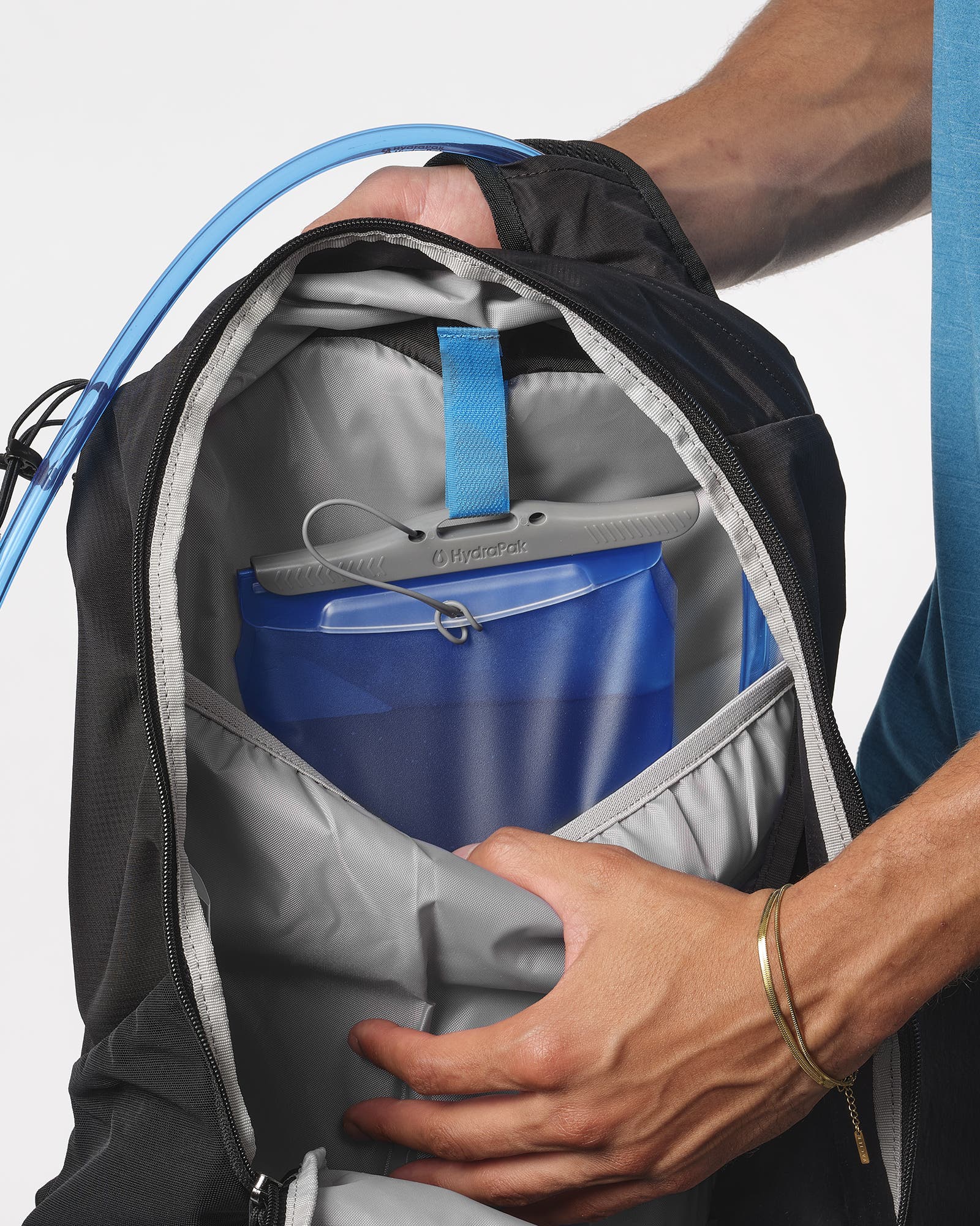 TRAILBLAZER 20 Unisex Hiking Bag | Salomon TRAILBLAZER 20 Unisex Hiking Bag | Salomon