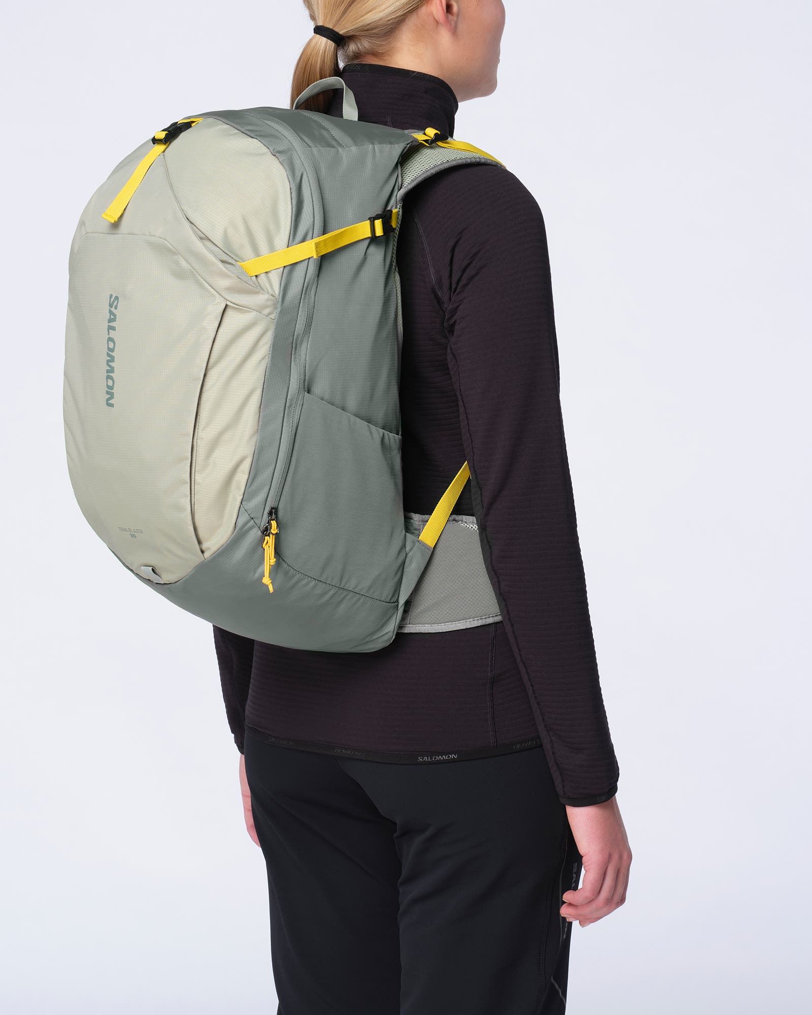 TRAILBLAZER 30 Unisex Hiking Bag | Salomon TRAILBLAZER 30 Unisex Hiking Bag | Salomon