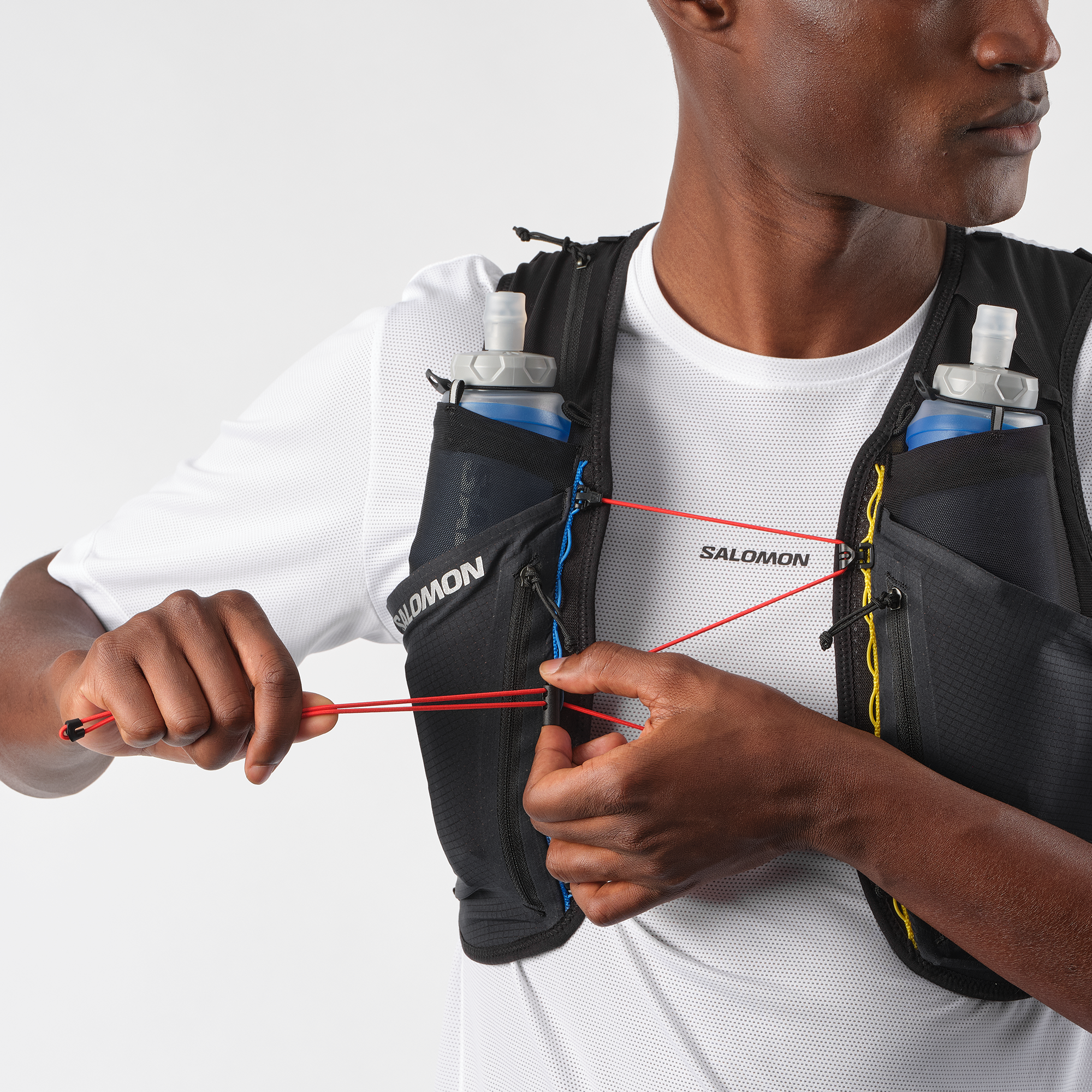 SENSE PRO 6 RACE FLAG Unisex Running Bag with flasks included