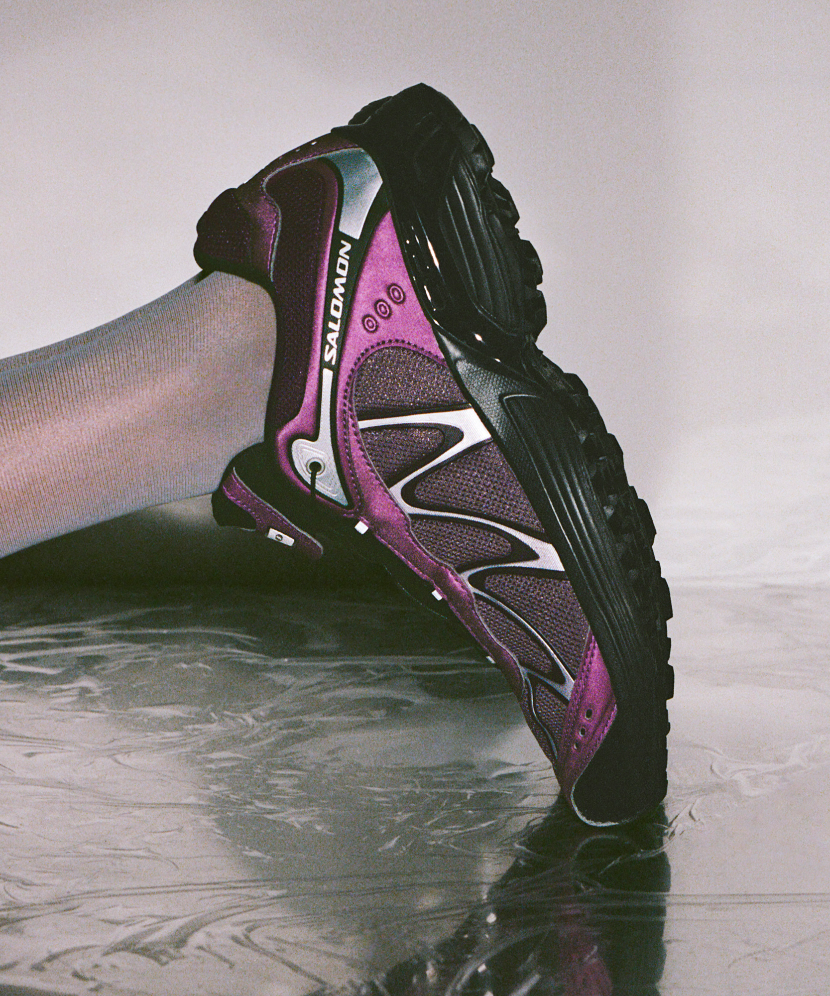 XT-WHISPER IRIDESCENT Unisex - Sneakers | Salomon