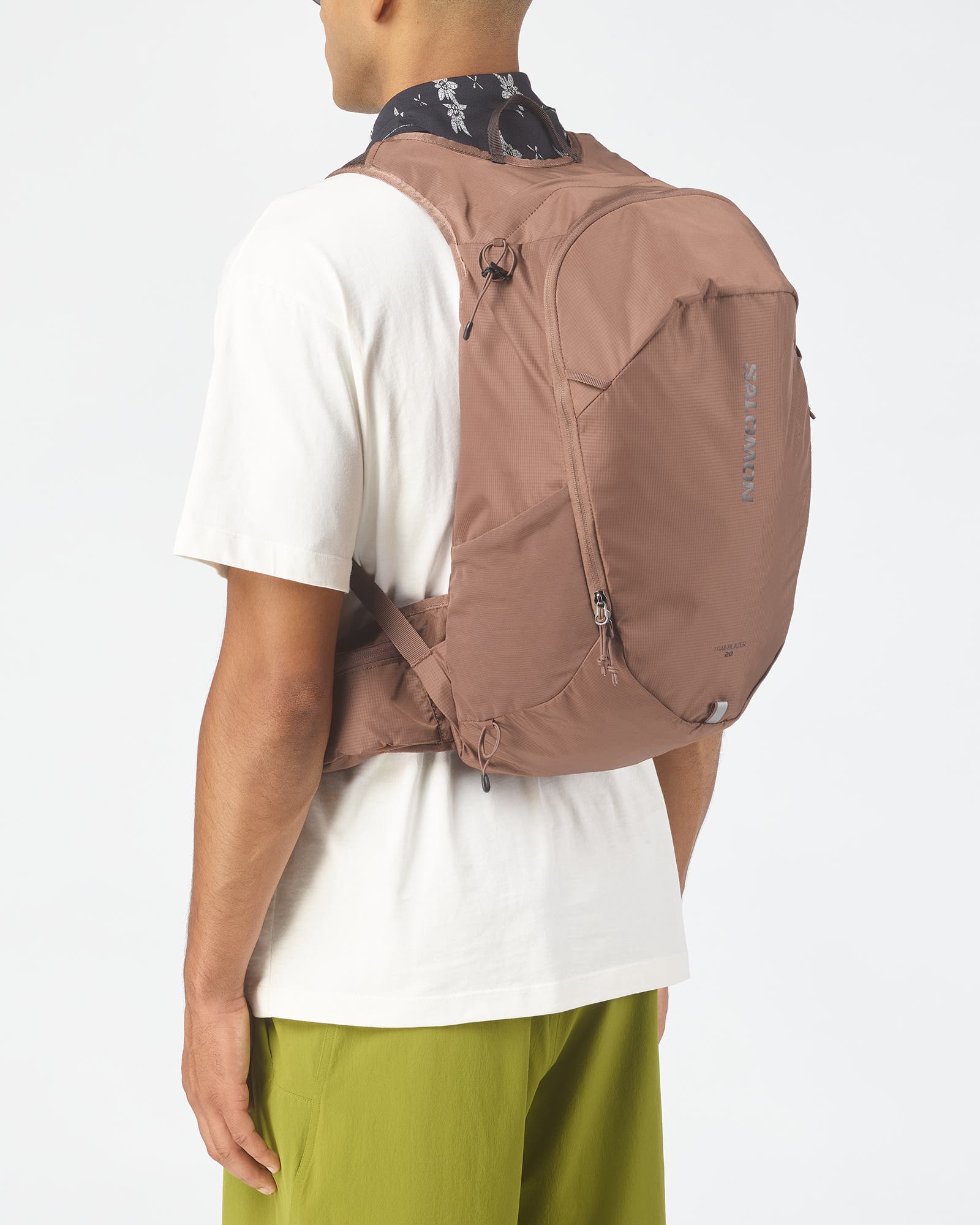 TRAILBLAZER 20 Unisex Hiking Bag | Salomon TRAILBLAZER 20 Unisex Hiking Bag | Salomon