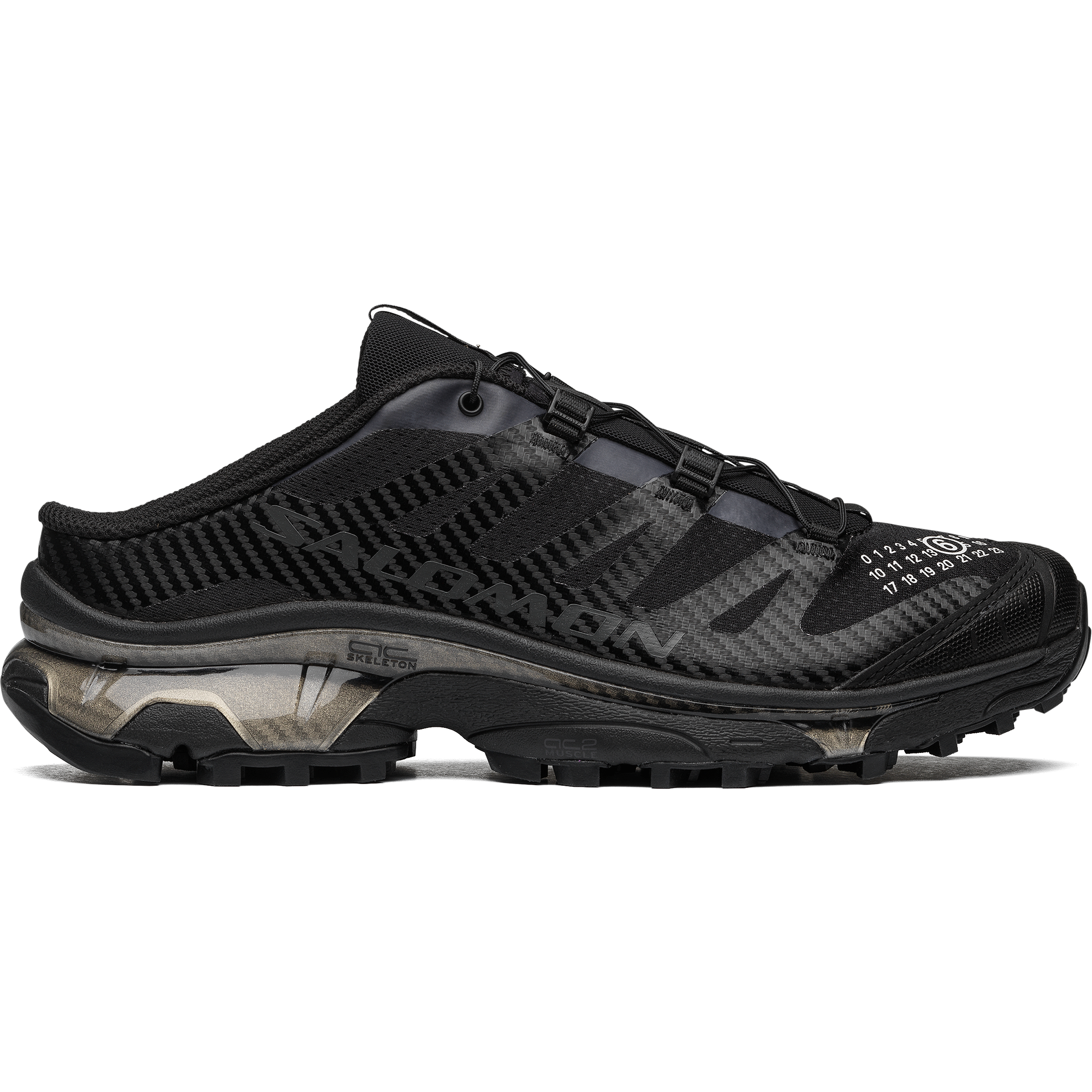 靴 MM6 Maison Margiela x Salomon XT-4 Mule XT-4 MULE MM6 MAISON MARGIELA Zwart | Salomon