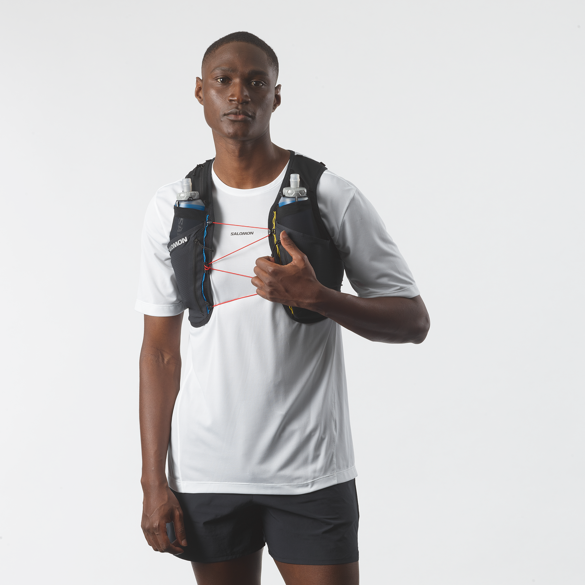 ウォーキング・ランニングウェア SALOMON SENSE PRO 6 RACE FLAG SENSE PRO 6 RACE FLAG Unisex Running Bag with flasks included