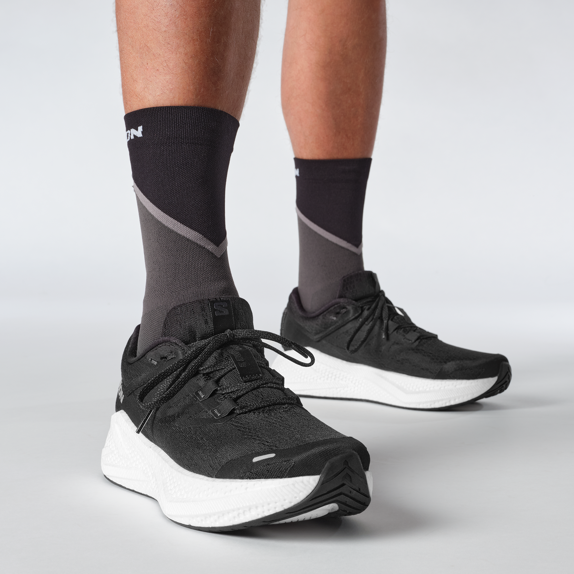AERO GLIDE 3 Black | Salomon